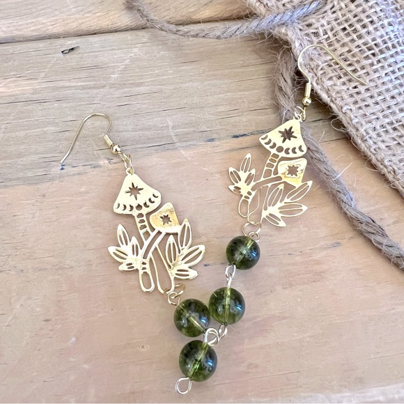 Jewelry - New! Whimsical Mushroom And Green Beads Boho Earrings 🍄